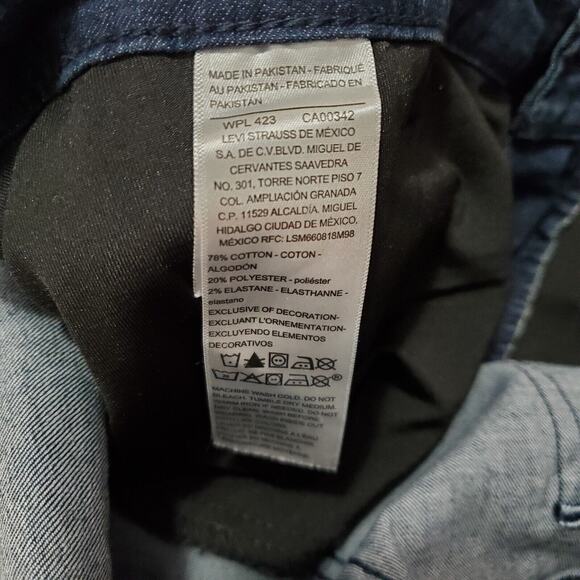 Signature Levi Strauss Jeans Women's 24 Short Skinny Stretch NWT - Picture 9 of 15